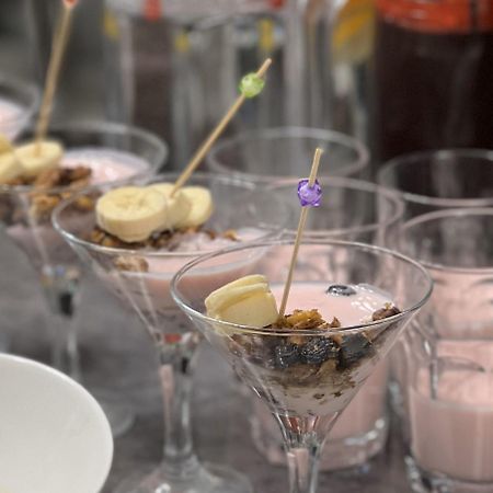 Urban Hotel Biszkek Zewnętrze zdjęcie
