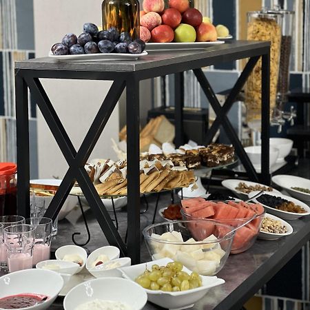 Urban Hotel Biszkek Zewnętrze zdjęcie