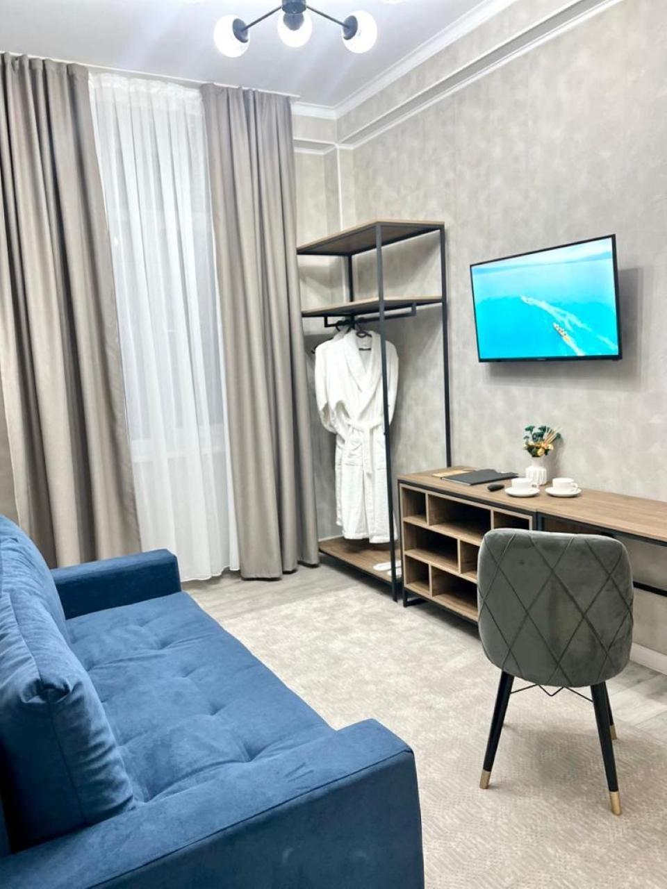 Urban Hotel Biszkek Zewnętrze zdjęcie