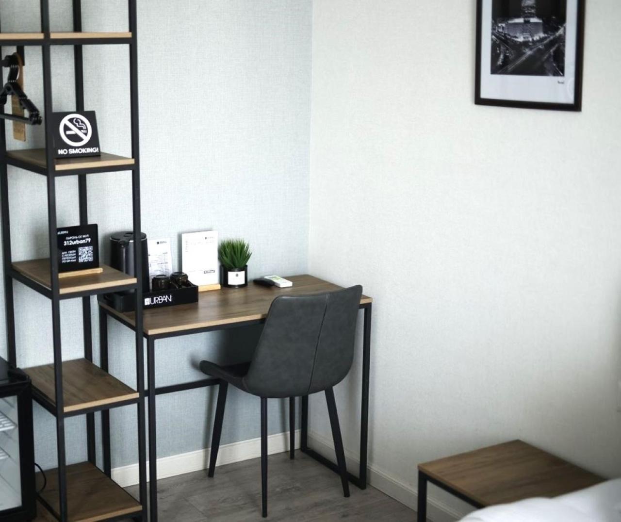 Urban Hotel Biszkek Zewnętrze zdjęcie