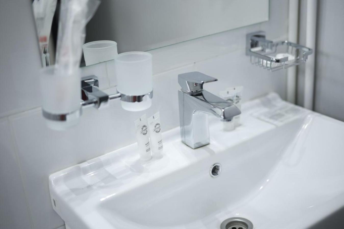 Urban Hotel Biszkek Zewnętrze zdjęcie