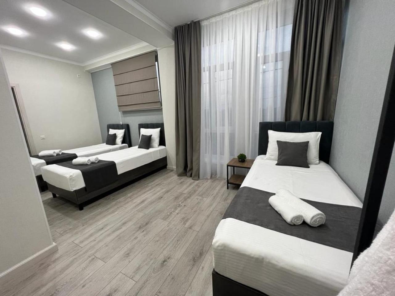 Urban Hotel Biszkek Zewnętrze zdjęcie